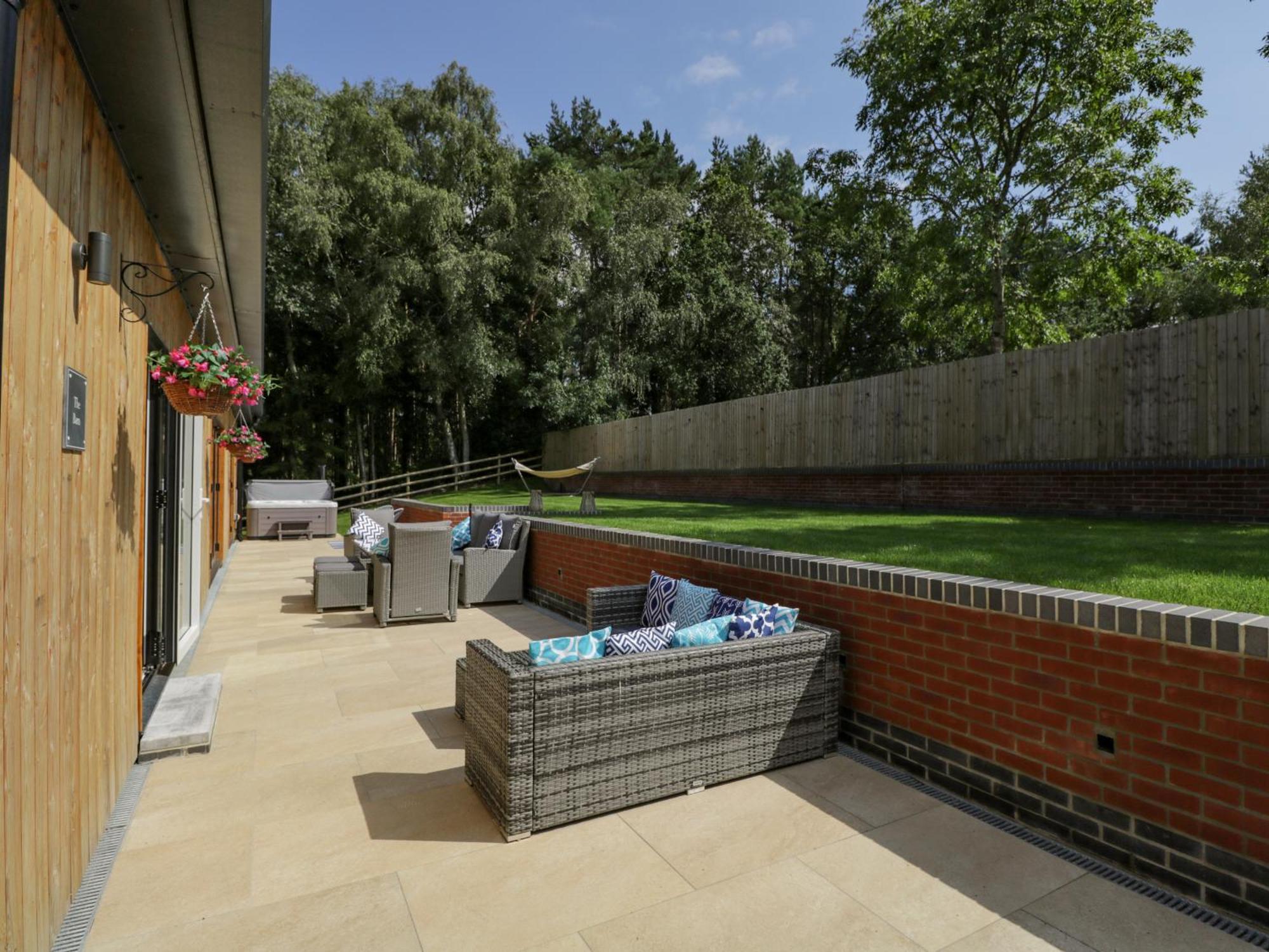 The Barn Villa Poole Exterior photo